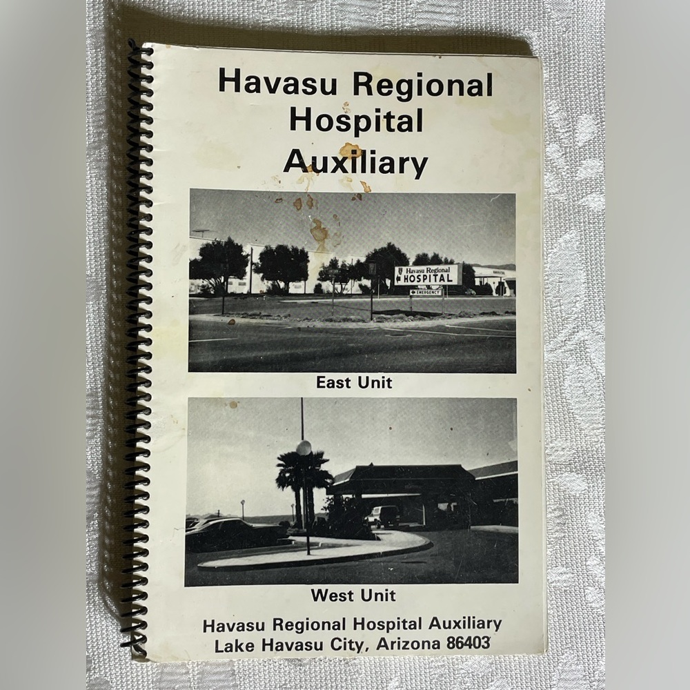 Havasu Regional Hospital Auxiliary cookbook Arizona vintage